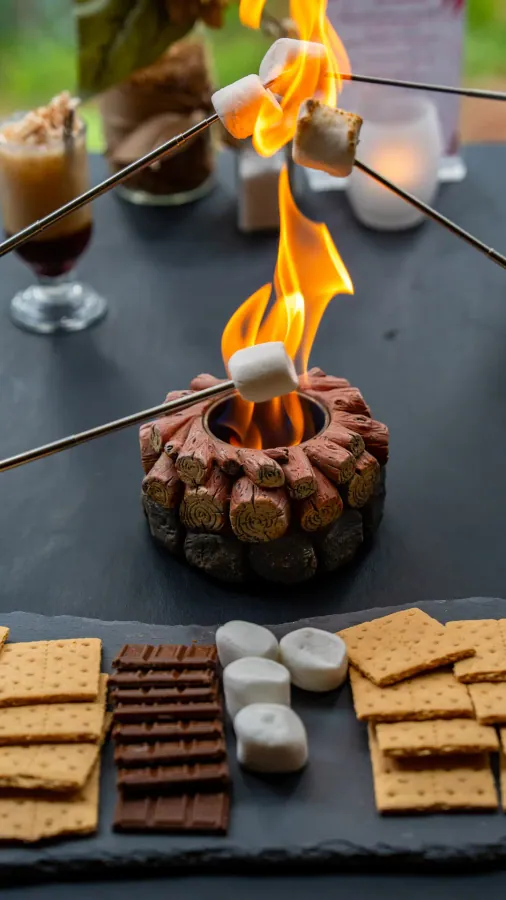 Tableside s'mores with a flaming skillet