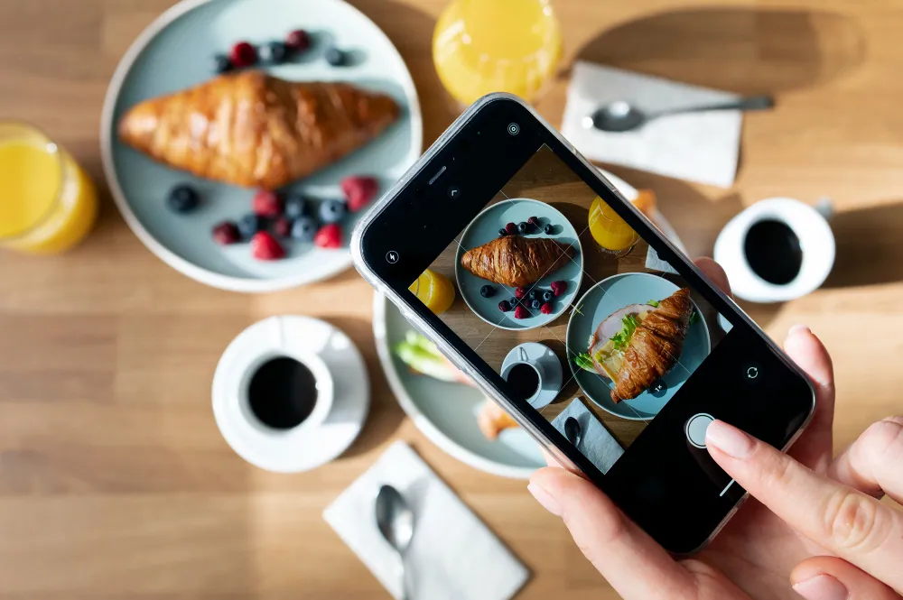 Photographing a croissant breakfast with a phone